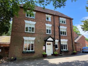 Zoopla: Fears of a market crash are unfounded